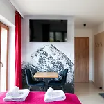 Chrycowka - Jacuzzi, Basen, Sauna Apartman *
