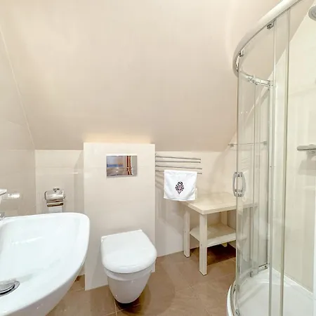 Chrycowka - Jacuzzi, Basen, Sauna Daire *