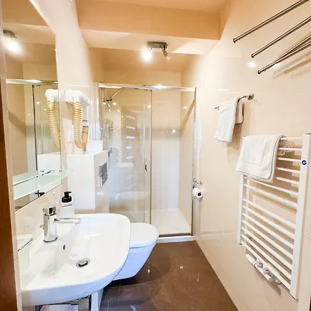 Apartment Willa Chrycowka - Jacuzzi, Basen, Sauna Kościelisko